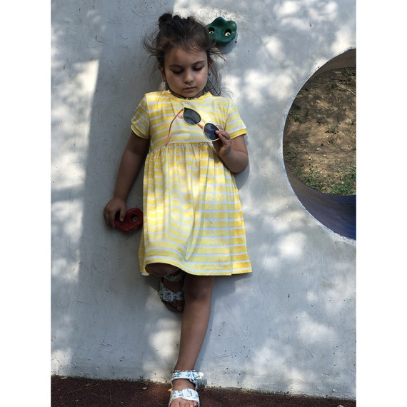 კაბა ''პონი'' ყვითელი ზოლიანი, ასაკი: 5-6 წელი, 2 image