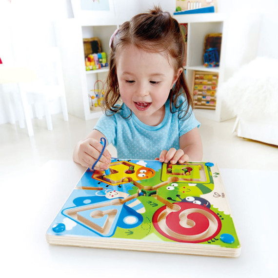 Hape ხის სათამაშო ლაბირინთი Best Bugs Magnetic Maze (ჰაპე)
