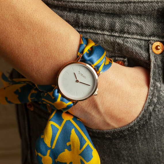 მაჯის საათი - მარიამ-მართა - აბრეშუმი - ოქროსფერი - BlueTabla, 4 image მაჯის საათი - მარიამ-მართა - აბრეშუმი - ოქროსფერი - BlueTabla, 4 image